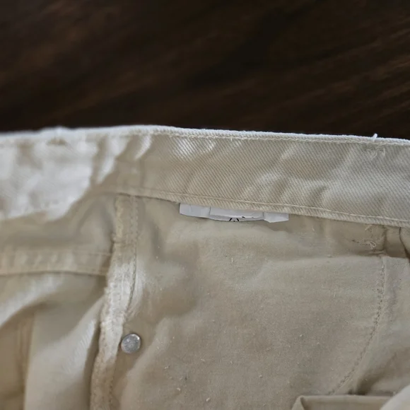 Zara Basic Embroidered Denim Shorts Z1975 Size 04 - Picture 6 of 9